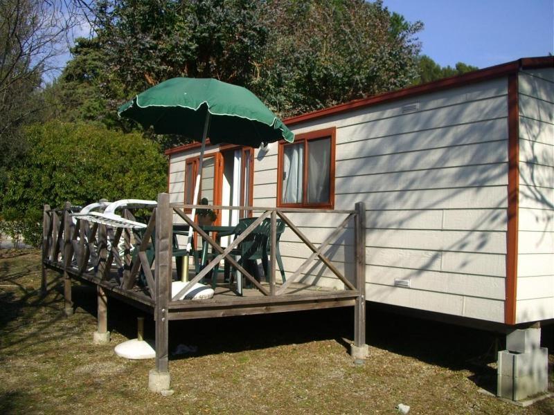 Camping C'Era Una Volta Hotel Villanova d'Albenga Kamer foto