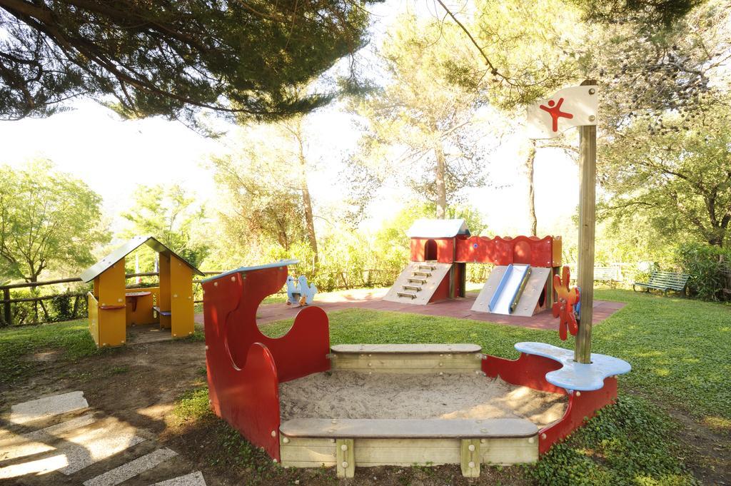 Camping C'Era Una Volta Hotel Villanova d'Albenga Buitenkant foto